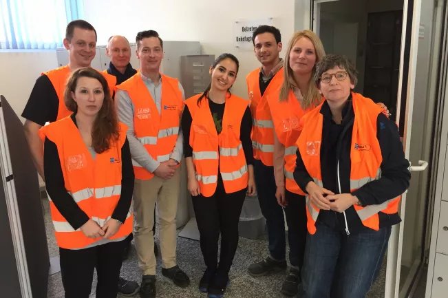 studierende_emt_prof._jankowski_innovationsmanagement_2015_foto_julia_mayer_img_6312.jpg (DE)