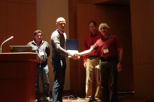 2016_sui_paper_honorable_author_kruijff.jpg (DE)