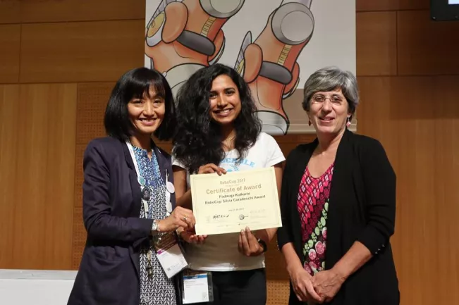 20170730_fbinf_padmaja_award.jpg (DE)