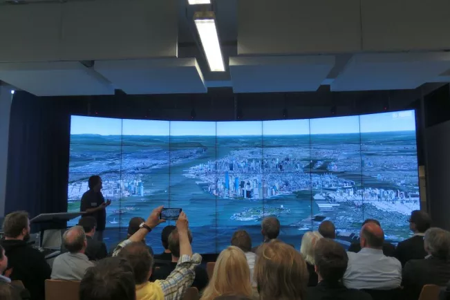 201405_fbinf_ivc_hornet_34.jpeg(DE)