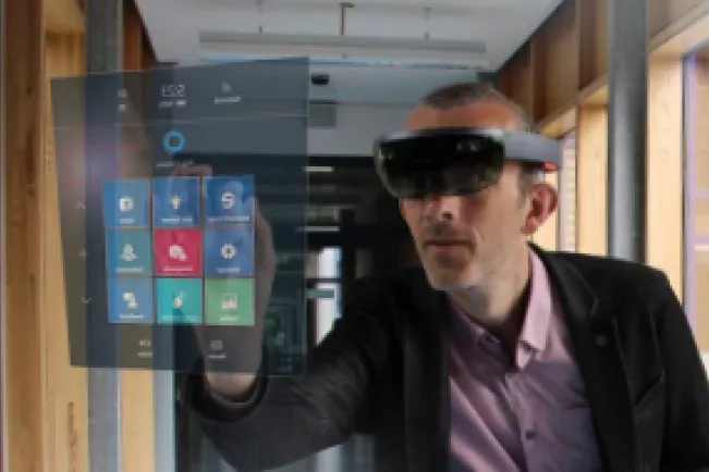 20181005_fbinf-ivc_kruijff_ernst_hololens-teaser.jpg (DE)
