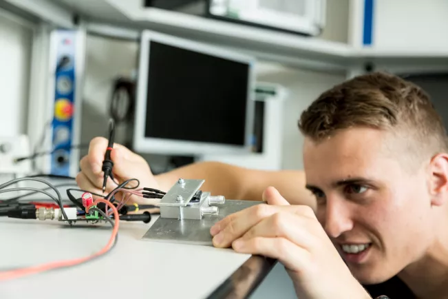 EMT Powerlab 20220601 foto eric lichtenscheidt 18 fs22.jpg