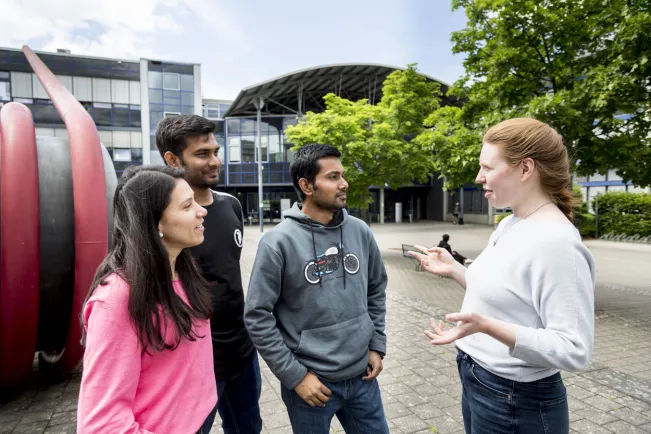 Internationale Studierende Campus StA 20220524 foto eric lichtenscheidt 02 fs22.jpg