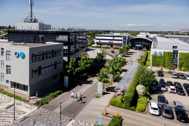 campus sankt augustin panorama 20220518 foto eric lichtenscheidt 04 fs22.jpg