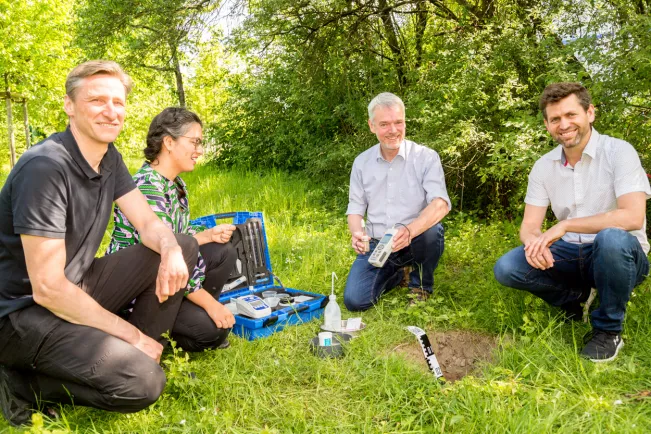 izne forschung boden martin hamer sta 20220511 foto eric lichtenscheidt 41 fs22.jpg