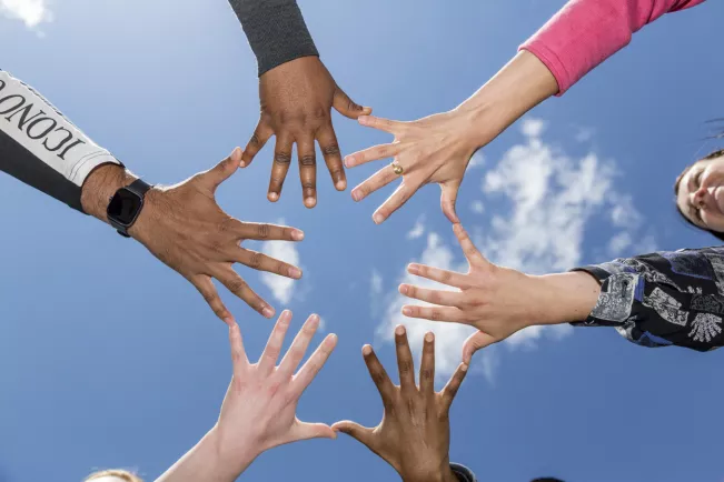 Hände_Himmel_20220524_Lichtenscheidt