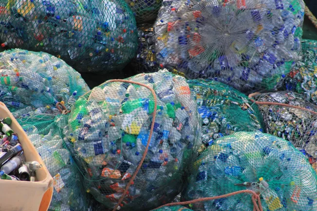 Schmuckbild Plastikmüll Plastik PET Flaschen