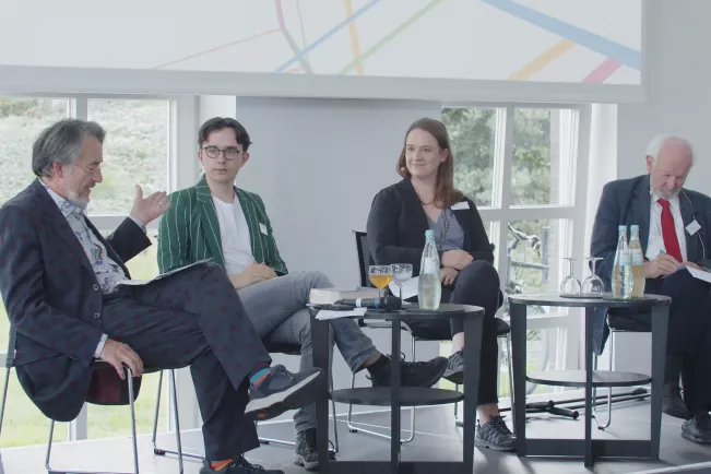 Herr Conrad, Herr Scobel, Frau Dohm, Herr von Weizsäcker auf der Konferenz Ethik der Transformation