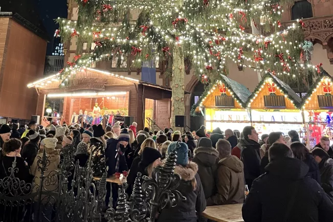 Finance Club FCBRS Exkursion Frankfurt 20221206 Foto Nico Walendy 11.jpg