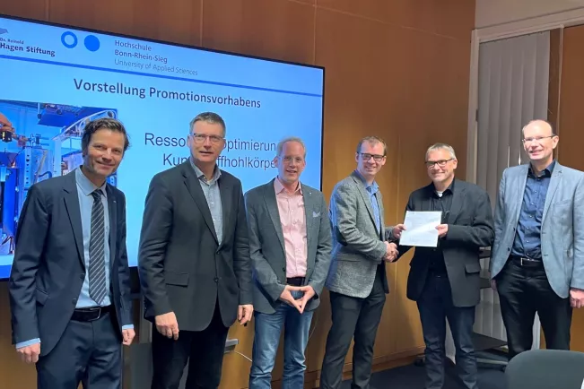 Promotionsstipendium Vergabe PhD GI 20221202 Busch Foto Daniela Greulich.jpg