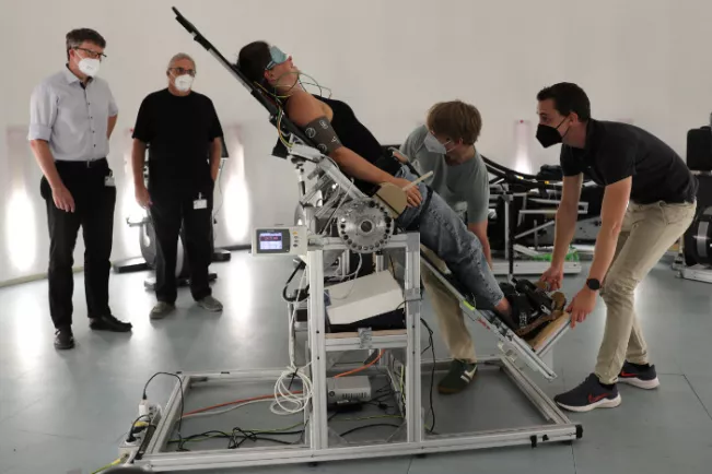 20220828_fbinf_DLR_Herpers_Bild_Kira_Wazinski_156