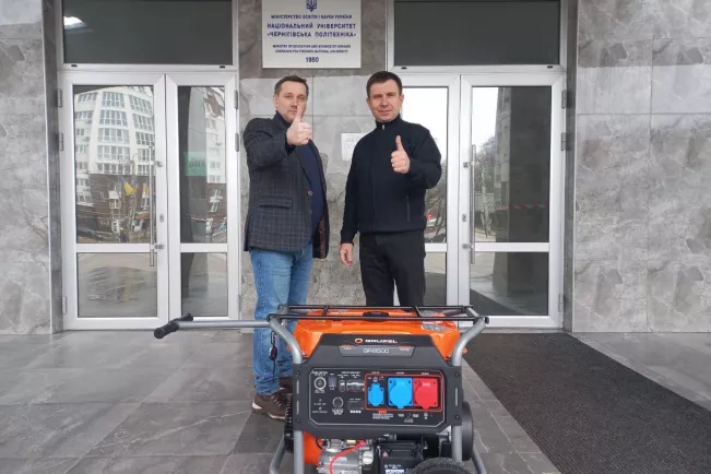 Erster Stromgenerator erreicht die CPNU