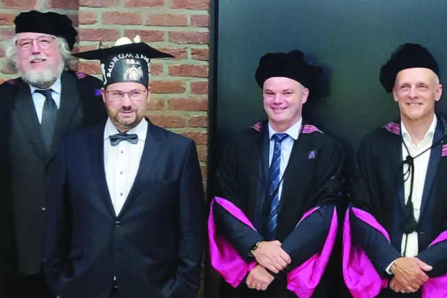 Promotion von Alumnus Christof Hammer