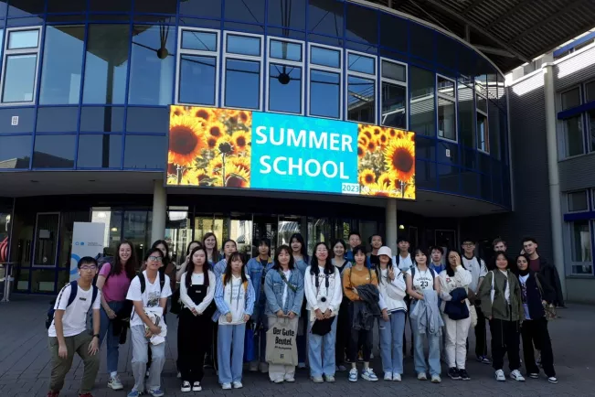 Teilnehmende der H-BRS Sommer Schule