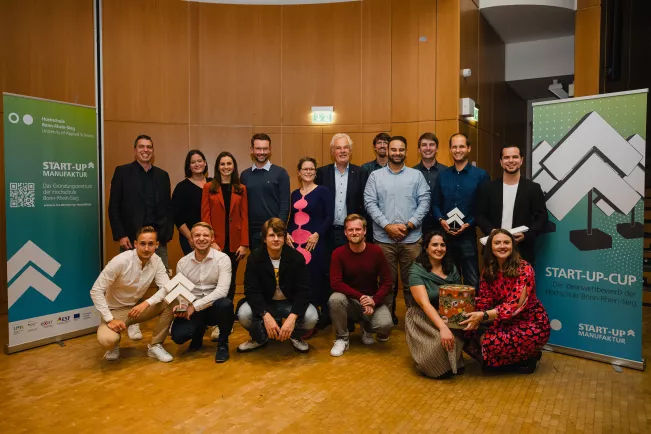 Start up Cup Finale die Teams Foto Nathan Dreessen