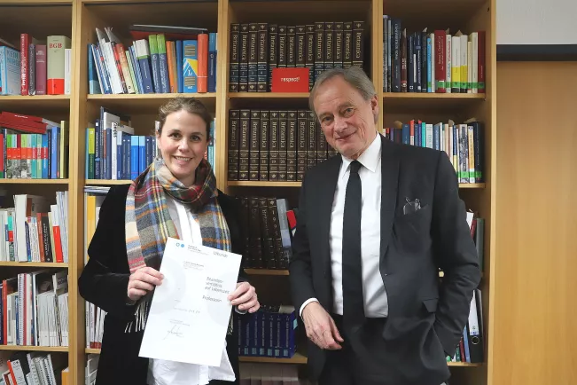 Simone Bernatzky Professorin FB WiWi Ernennung 20240318 #2_Foto Martin Schulz