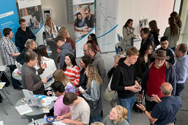 Studieninformationstag Rheinbach 2024 Beratungsmarkt