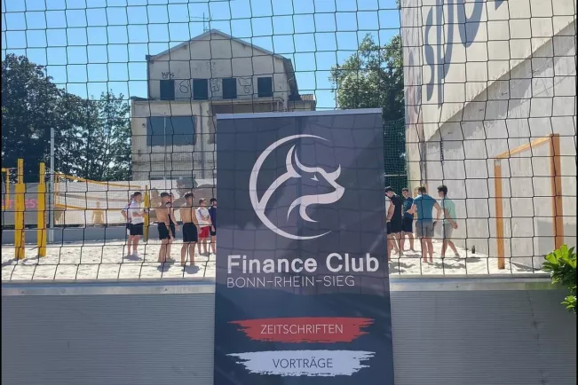 Sommerfest Finance Club Bonn Rheinufer 20240619 Foto fcbrs 14