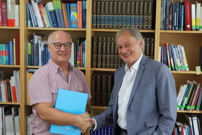 Rudolf Berrendorf 25 Jahre Dienst mit Praesident 20240722 Foto Juri Kuestenmacher 04