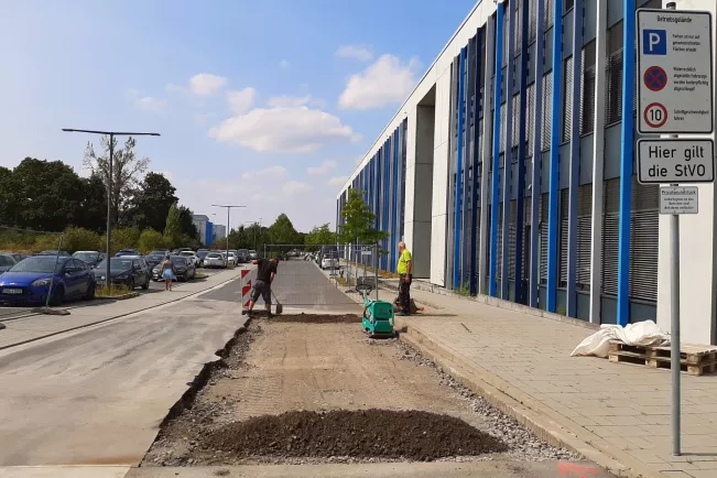 Bauarbeiten Schrankenanlage Zufahrt G-Gebäude 2024-08-20_Foto MS