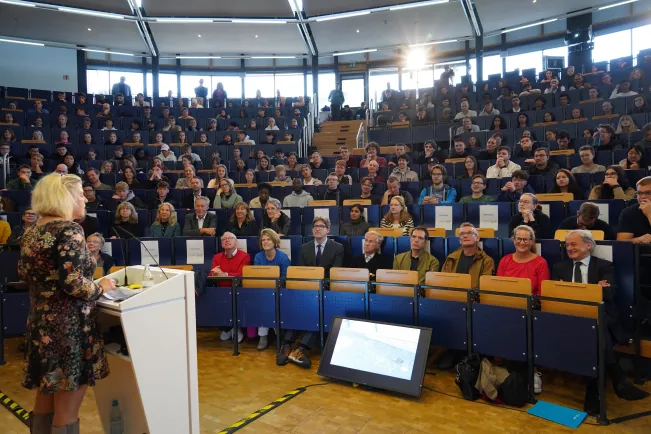 Zentrale Erstsemesterbegrüßung 2024/25 Pressefoto