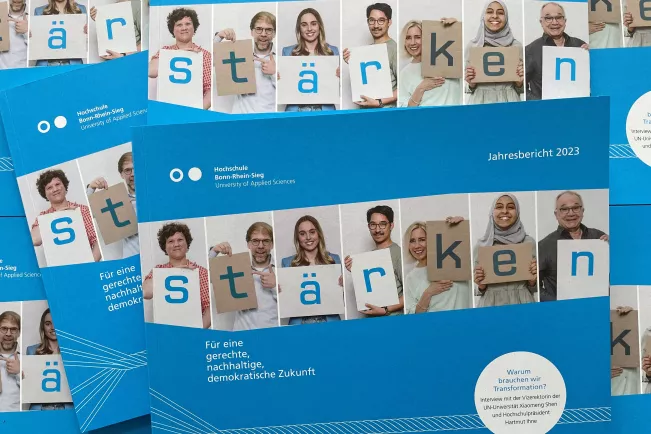 Titelseite Jahresbericht H-BRS 2023 