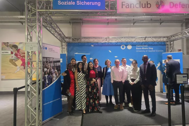 alumni seminar Day 2: Graduation picture