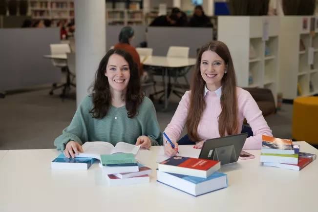 Bibliothek wissenschaftliches Arbeiten