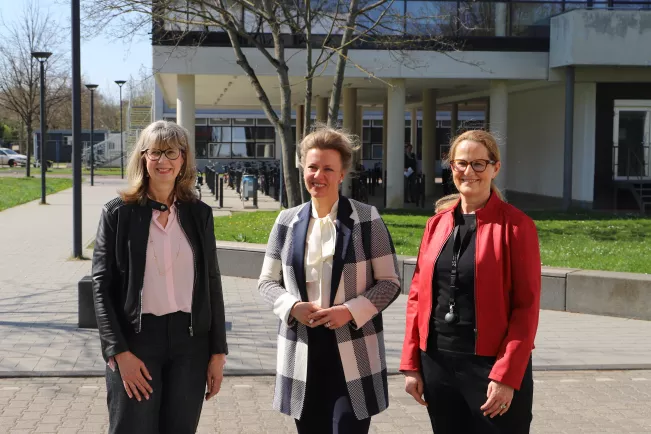 Besuch Ministerin Ina Brandes Rhb 20250403 Foto Juri Kuestenmacher 04