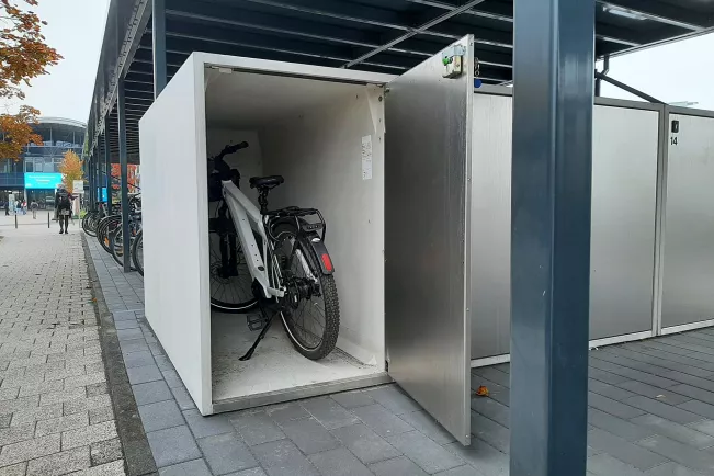 2025-09-30 Fahrradbox Campus Sankt Augustin (3)