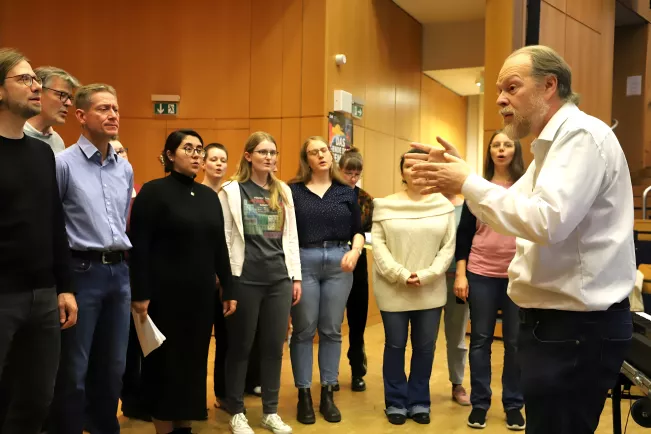 2025-09-30 Hochschulchor HörsaalEins Probe_Foto Martin Schulz (64) bearb