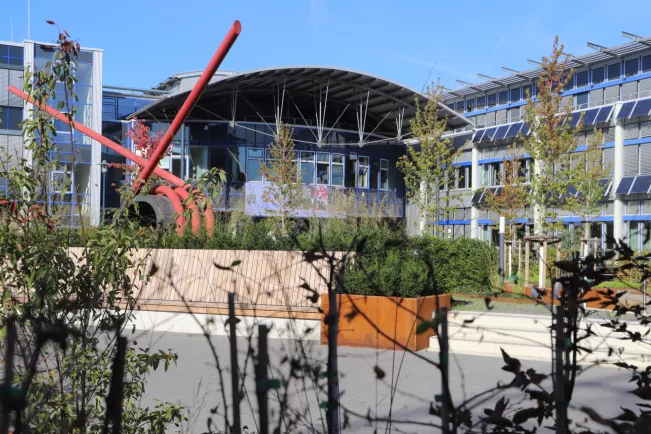 2025-10-02 Campus Umgestaltung Vorplatz Sank Augustin_Foto Martin Schulz