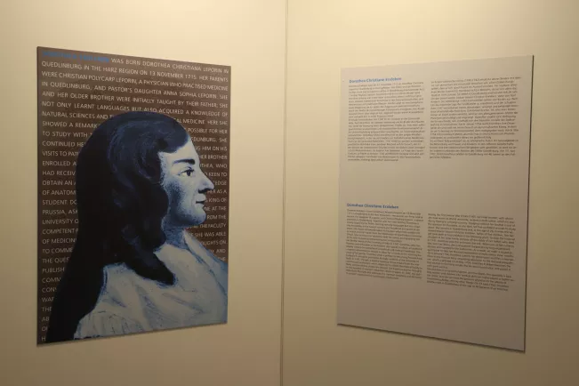 Eroeffnung Ausstellung Visionaere Wissenschaftlerinnen StA 20251126 Foto Juri Kuestenmacher 080.JPG