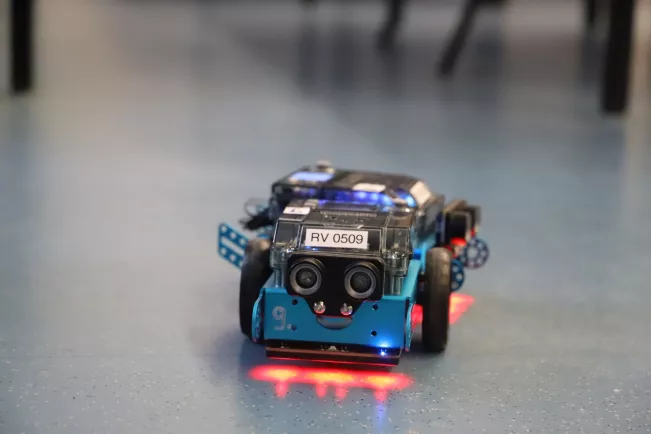 Robotik Kurs MINT Mädchen Schulz 26