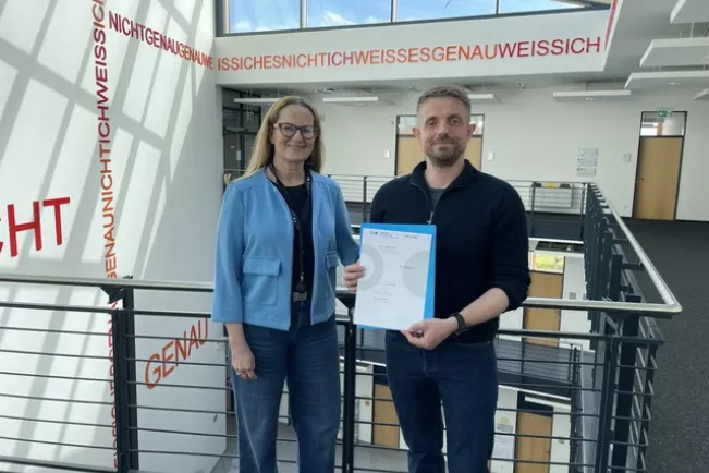 20260401 Ernennung Prof Sergej Dechand 2 Foto dg