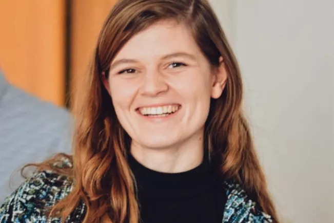LucieGürtler_DeutscheWelle_portrait