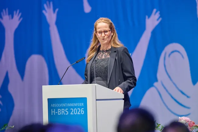 20261024 Absolvent_innenfeier Marion Halfmann Foto Nathan Dreessen