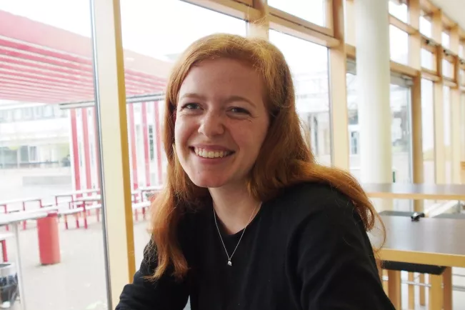 jette_bakemeier_studentin_wiwi_interview_rhb_20181018_foto_juri_kuestenmacher_10.jpg (DE)