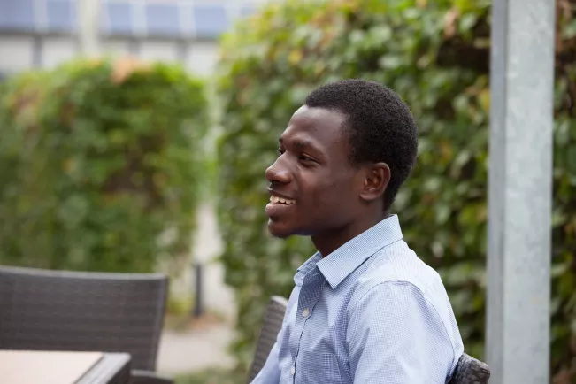 kwaku-antwi-bosiako_20160726_300_dpi_eva_tritschler_2033.jpg (DE)