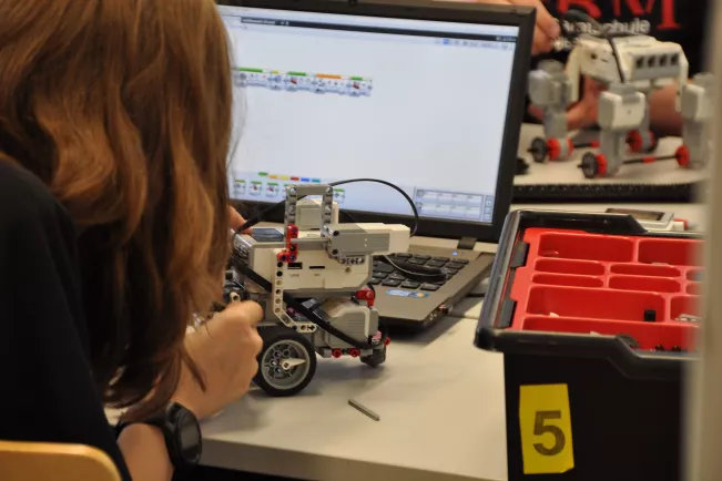 lego-roboternacht_2019_foto-irene-rothe_dsc_0464 (DE)