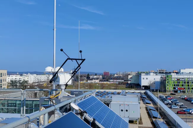 Photovoltaik Teststand Gesamtübersicht (DE)
