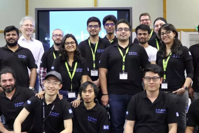 b-it-bots-team_in_magdeburg_2019_teasercut.jpg (DE)