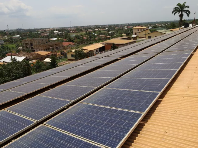 PV_Anlage_Akwatia_Ghana_Projekt_Enershelf