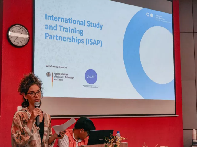 2025 Carolin Pohl (H-BRS) am International Day in der VGU