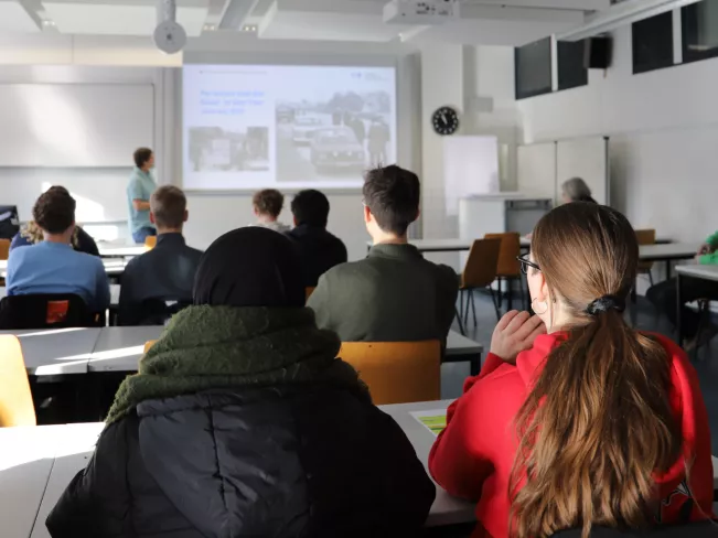 09.02.2026 Schulbesuch BK Troisdorf Vorlesung Cyber Security & Privacy