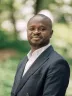 Callistus Agbaam Personenporträt Mitarbeiter IZNE